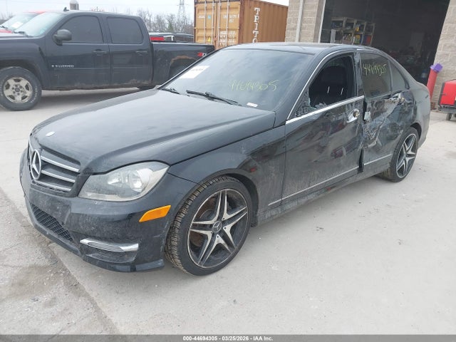 Продажа на аукционе авто 2014 Mercedes-benz C 300 Sport 4matic, vin: WDDGF8AB3ER303259, номер лота: 44694305
