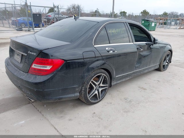 Продажа на аукционе авто 2014 Mercedes-benz C 300 Sport 4matic, vin: WDDGF8AB3ER303259, номер лота: 44694305