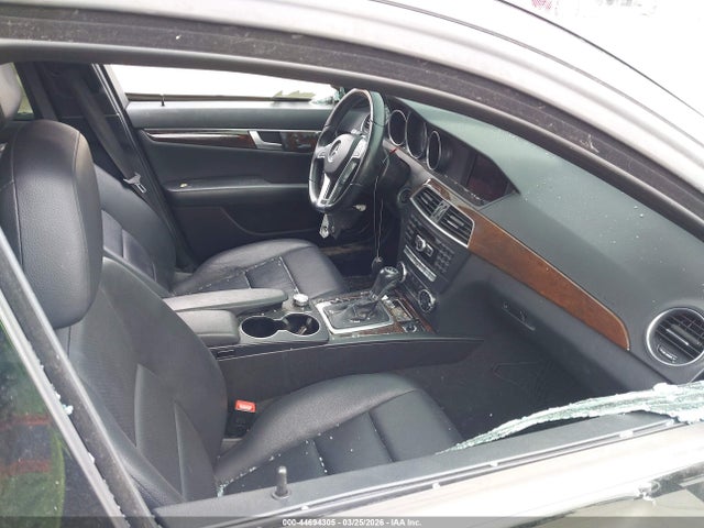 Продажа на аукционе авто 2014 Mercedes-benz C 300 Sport 4matic, vin: WDDGF8AB3ER303259, номер лота: 44694305