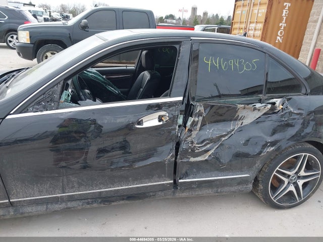 Продажа на аукционе авто 2014 Mercedes-benz C 300 Sport 4matic, vin: WDDGF8AB3ER303259, номер лота: 44694305