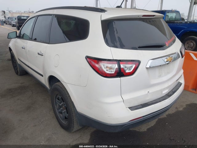 Chevrolet Traverse Ls 2015 1GNKRFED2FJ134922 Image 3