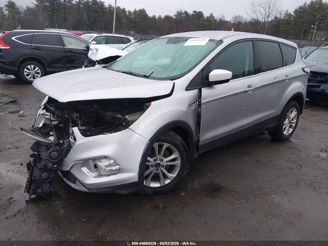 Ford ESCAPE SE 2017 1FMCU9GD7HUA86356 Image 2