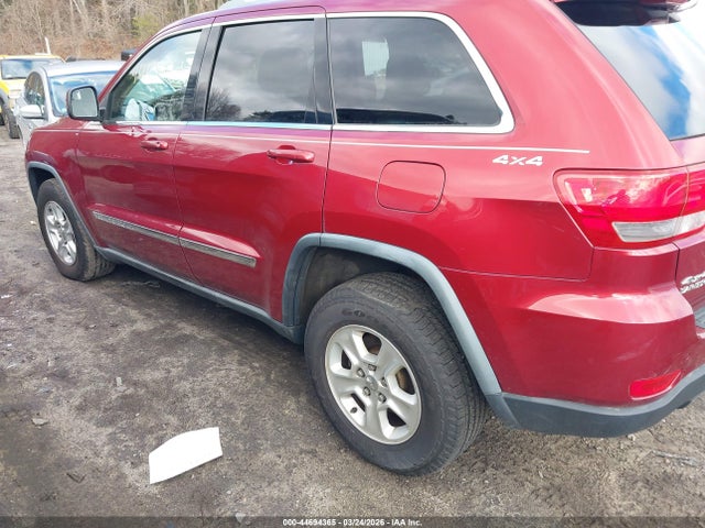 2012 JEEP GRAND CHEROKEE 1C4RJFAT3CC162983 Photo 2