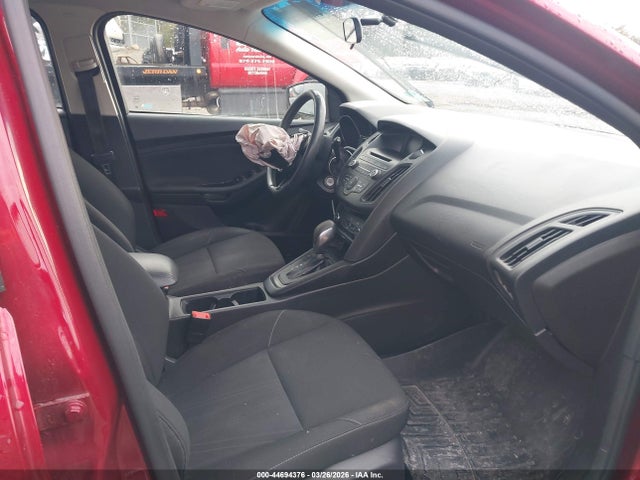 Ford FOCUS SE 2017 1FADP3K26HL207375 Image 5