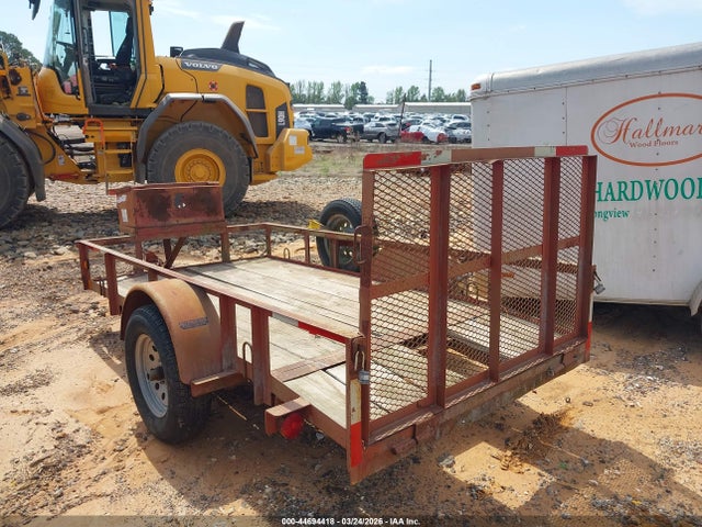 44694418 :رقم المزاد ، 4C0FS10119A000227 vin ، 2009 Trailer Holt Mfg مزاد بيع