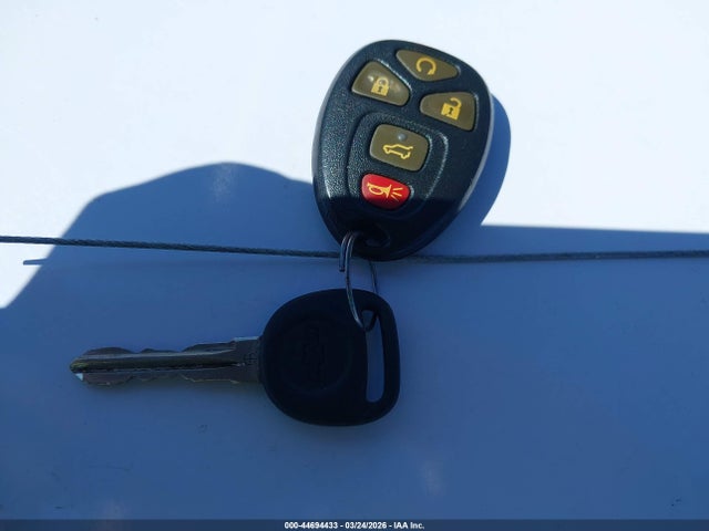 44694433 :رقم المزاد ، 1GNSKJE70ER101886 vin ، 2014 Chevrolet Suburban 1500 Lt مزاد بيع