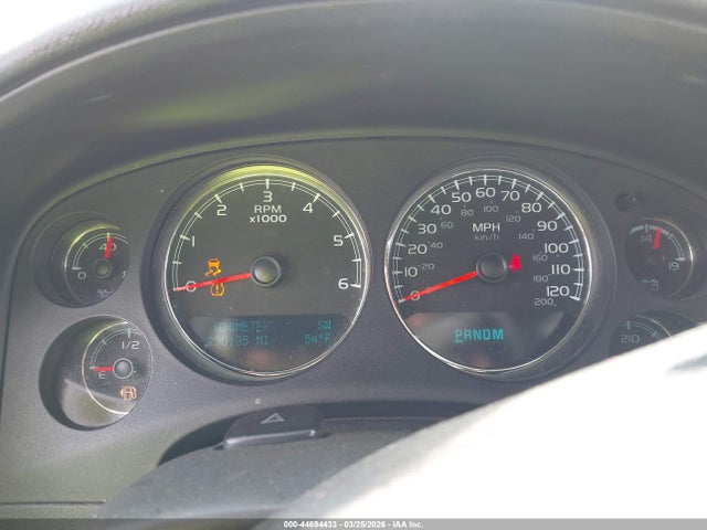44694433 :رقم المزاد ، 1GNSKJE70ER101886 vin ، 2014 Chevrolet Suburban 1500 Lt مزاد بيع