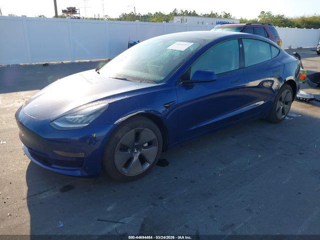2022 Tesla Model 3 Rear-wheel Drive მანქანა იყიდება აუქციონზე, vin: 5YJ3E1EA2NF245493, აუქციონის ნომერი: 44694464