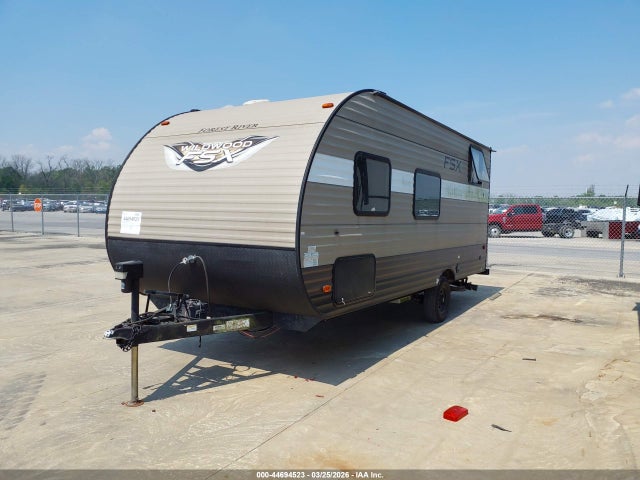 44694523 :رقم المزاد ، 4X4TWDV11JY092091 vin ، 2018 Forest River Wildwood X مزاد بيع