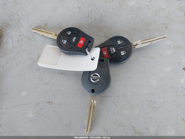 2018 Nissan Versa 1.6 Sv მანქანა იყიდება აუქციონზე, vin: 3N1CN7APXJL831015, აუქციონის ნომერი: 44694528