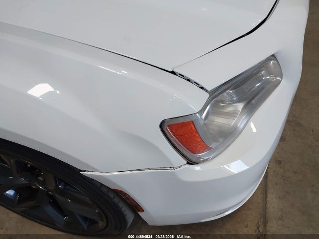 2017 CHRYSLER 300 2C3CCABG7HH593727 Photo 5