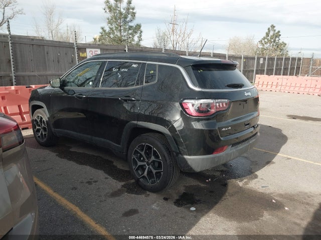 Jeep Compass Limited 4x4 2025 3C4NJDCN1ST603529 Image 14