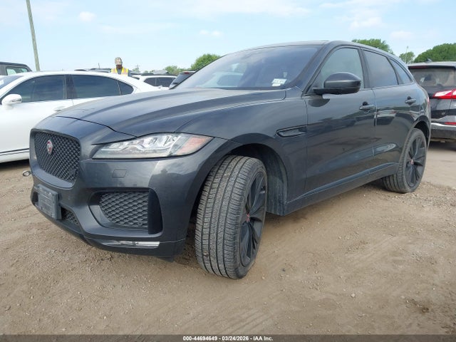 2018 JAGUAR F-PACE SADCM2FV3JA243110 Photo 1