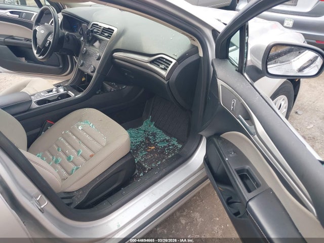 Ford FUSION S 2019 3FA6P0G72KR152332 Image 5