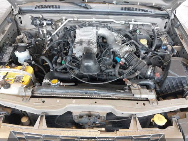 2004 NISSAN XTERRA 5N1MD28Y04C644500 Photo 9
