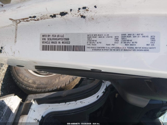 Продажа на аукционе авто 2023 Ram Promaster 2500 Low Roof 136 Wb, vin: 3C6LRVVG4PE572669, номер лота: 44694679