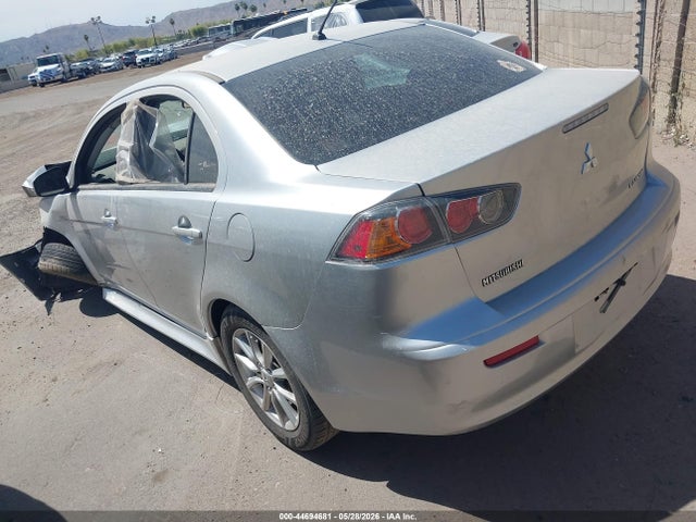 JA32U2FUXGU011530 Mitsubishi LANCER ES
