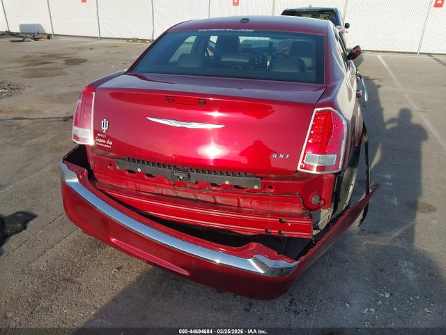 2014 Chrysler 300 მანქანა იყიდება აუქციონზე, vin: 2C3CCARG5EH276577, აუქციონის ნომერი: 44694684