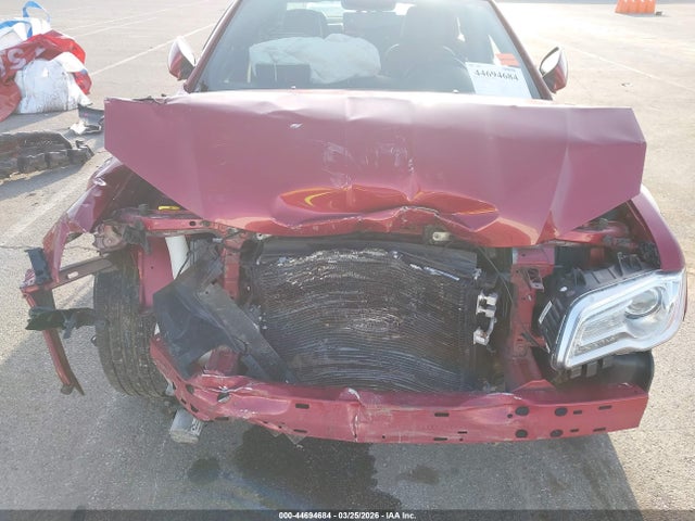 2014 Chrysler 300 მანქანა იყიდება აუქციონზე, vin: 2C3CCARG5EH276577, აუქციონის ნომერი: 44694684