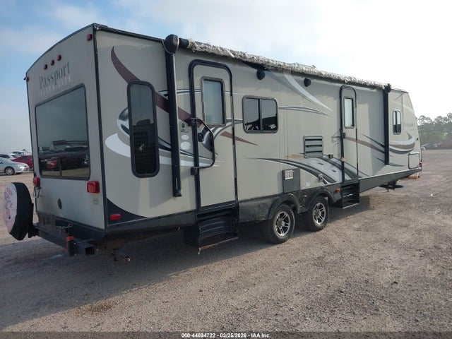 44694722 :رقم المزاد ، 4YDT28928GT415843 vin ، 2016 Keystone Rv Passport Grand Touri مزاد بيع