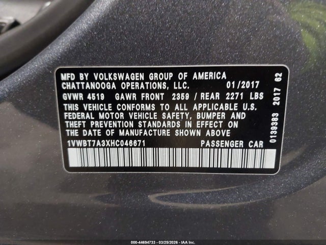 2017 VOLKSWAGEN PASSAT 1VWBT7A3XHC046671 Photo 8