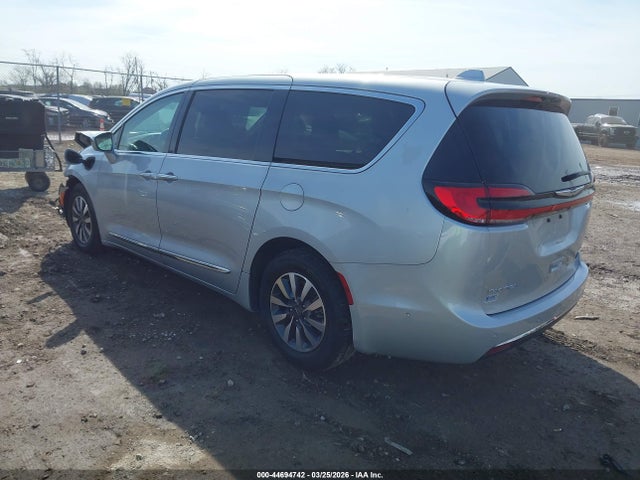 Aukcja sprzedaży 2022 Chrysler Pacifica Hybrid Limited, vin: 2C4RC1S76NR129842, numer aukcji: 44694742