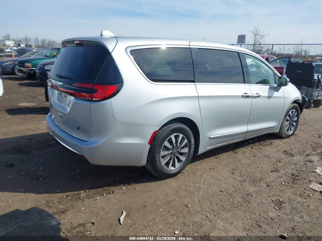 Aukcja sprzedaży 2022 Chrysler Pacifica Hybrid Limited, vin: 2C4RC1S76NR129842, numer aukcji: 44694742