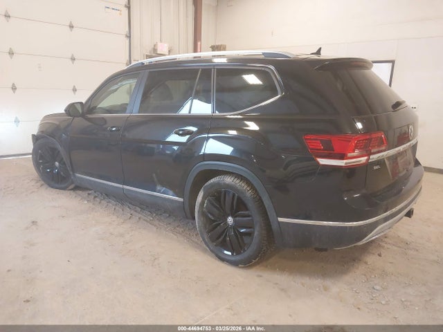2019 Volkswagen Atlas 3.6l V6 Sel მანქანა იყიდება აუქციონზე, vin: 1V2MR2CA8KC560758, აუქციონის ნომერი: 44694753