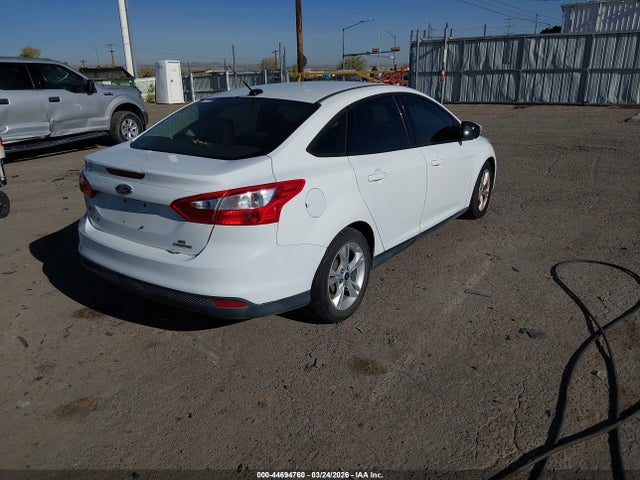 1FADP3F24EL255527 Ford FOCUS SE