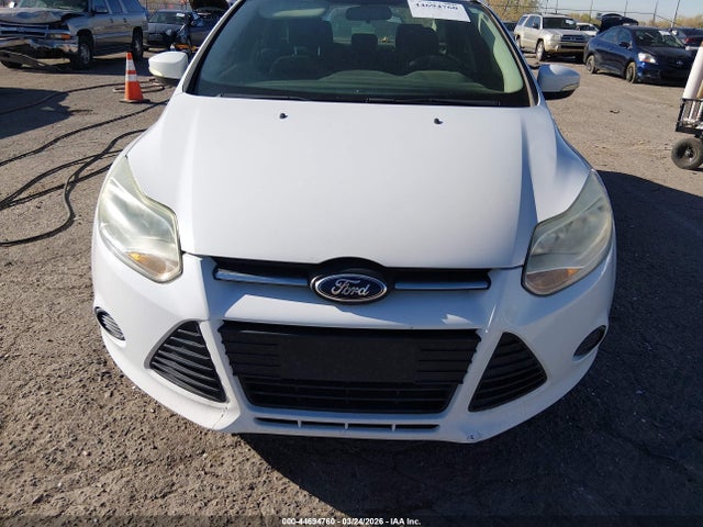 1FADP3F24EL255527 Ford FOCUS SE