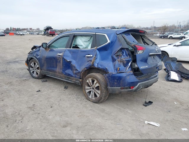 Nissan ROGUE S 2017 KNMAT2MT3HP576325 Image 3