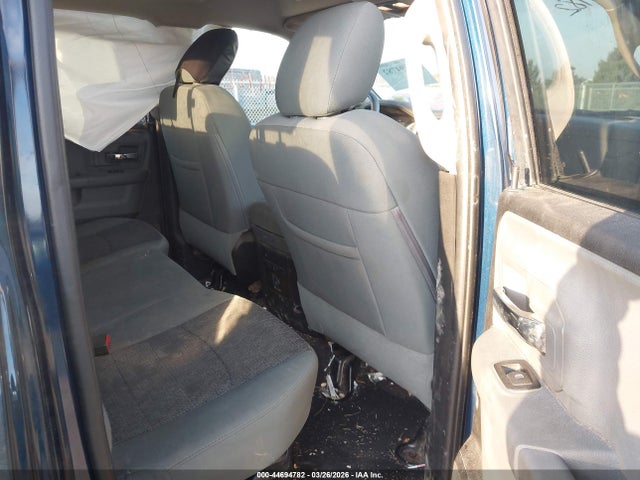 44694782 :رقم المزاد ، 1C6RR7GG4LS146765 vin ، 2020 Ram 1500 Classic Warlock  4x4 6'4 Box مزاد بيع