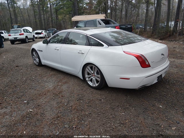 2014 JAGUAR XJ SAJWA2GZ2E8V60801 Photo 2