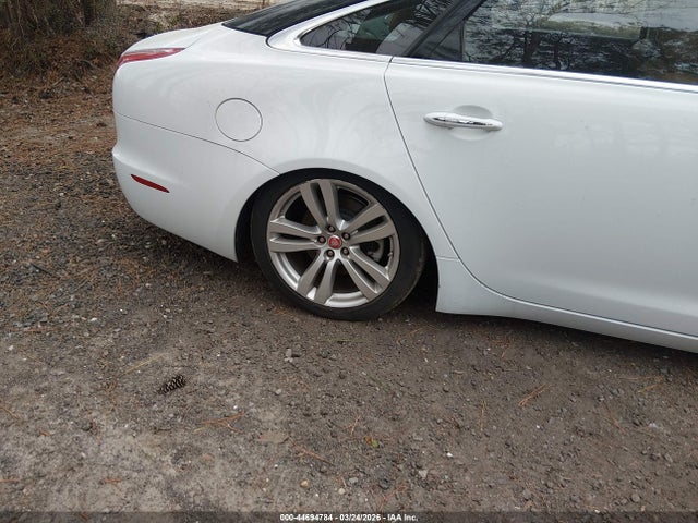 2014 JAGUAR XJ SAJWA2GZ2E8V60801 Photo 5