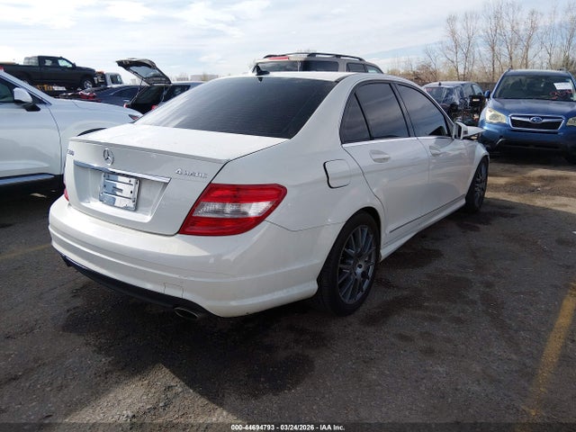 44694793 :رقم المزاد ، WDDGF8BB0BR185018 vin ، 2011 Mercedes-benz C 300 Luxury 4matic/sport 4matic مزاد بيع