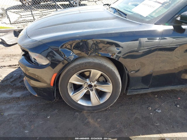 Продажа на аукционе авто 2015 Dodge Charger Sxt, vin: 2C3CDXHG7FH844380, номер лота: 44694855