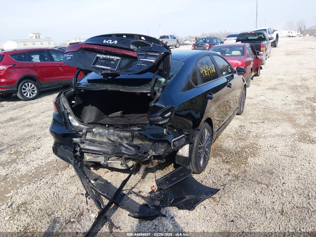 Продажа на аукционе авто 2022 Kia Forte Gt-line, vin: 3KPF54AD1NE505595, номер лота: 44694887
