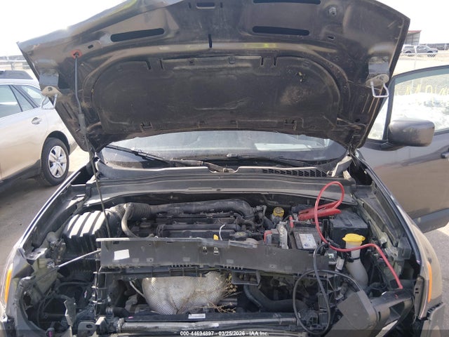 44694897 :رقم المزاد ، ZACNJBBB8KPK74358 vin ، 2019 Jeep Renegade Latitude 4x4 مزاد بيع