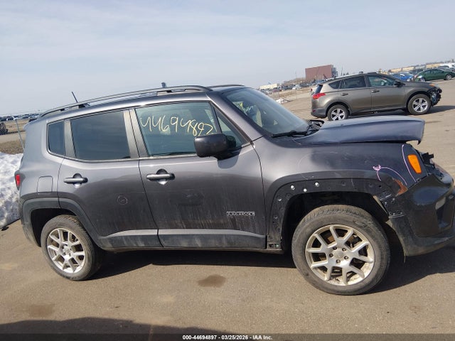 44694897 :رقم المزاد ، ZACNJBBB8KPK74358 vin ، 2019 Jeep Renegade Latitude 4x4 مزاد بيع