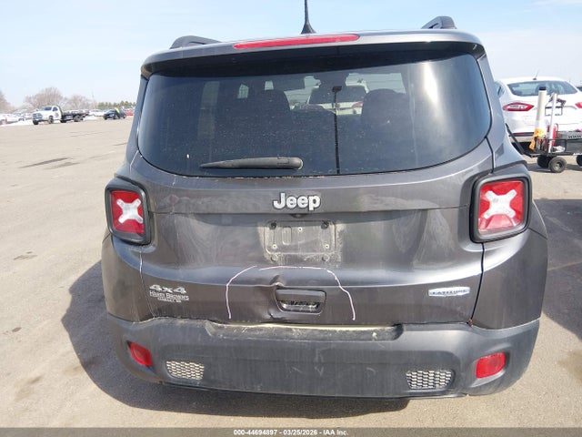 44694897 :رقم المزاد ، ZACNJBBB8KPK74358 vin ، 2019 Jeep Renegade Latitude 4x4 مزاد بيع