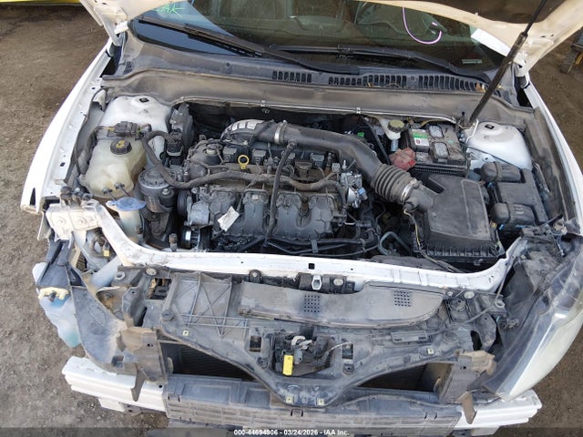 Lincoln MKZ 2014 3LN6L2G9XER829355 Image 10