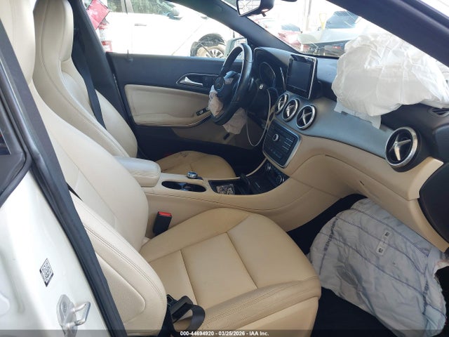 2015 MERCEDES-BENZ CLA 250 WDDSJ4EB6FN181193 Photo 4
