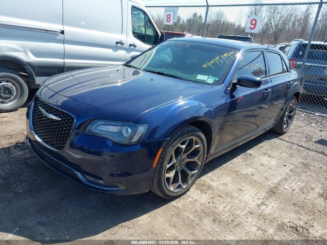 44694923 :رقم المزاد ، 2C3CCABG4FH743144 vin ، 2015 Chrysler 300 300s مزاد بيع