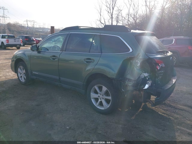 Aukcja sprzedaży 2014 Subaru Outback 2.5i Premium, vin: 4S4BRCECXE3240547, numer aukcji: 44694927