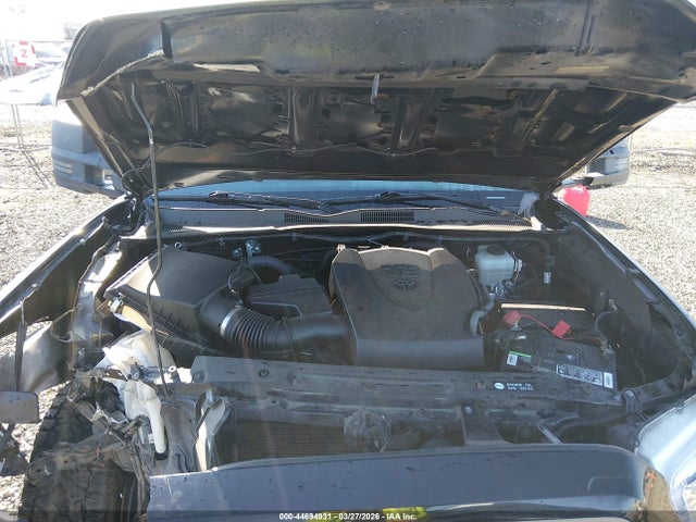 5TFSZ5AN4HX081111 Toyota Tacoma Trd Off Road