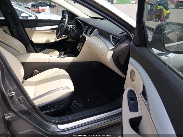 Продаж на аукціоні авто 2020 Infiniti Qx50 Sensory Awd, vin: 3PCAJ5M31LF102092, номер лоту: 44694982