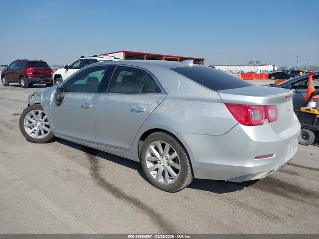 2016 CHEVROLET MALIBU LIMITED 1G11E5SA9GF105953 Photo 2