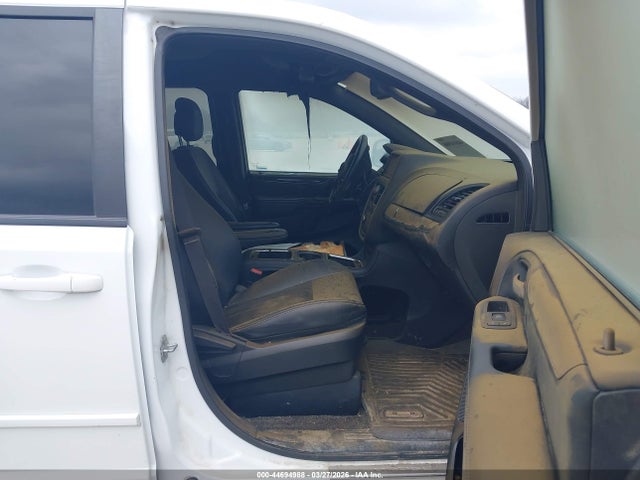 44694988 :رقم المزاد ، 2C4RDGCG0HR797879 vin ، 2017 Dodge Grand Caravan Sxt مزاد بيع