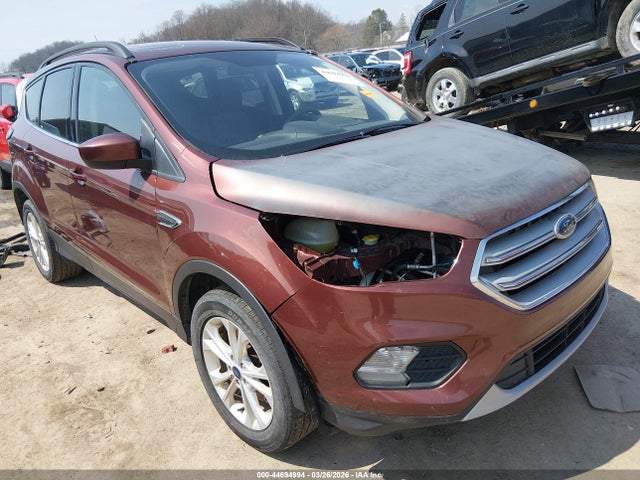 44694994 :رقم المزاد ، 1FMCU9GD2JUA74024 vin ، 2018 Ford Escape Se مزاد بيع