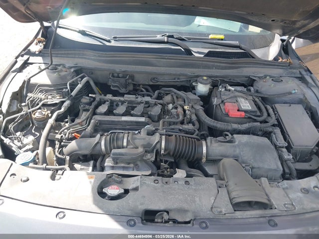 2018 Honda Accord Sport მანქანა იყიდება აუქციონზე, vin: 1HGCV1F35JA250725, აუქციონის ნომერი: 44694996